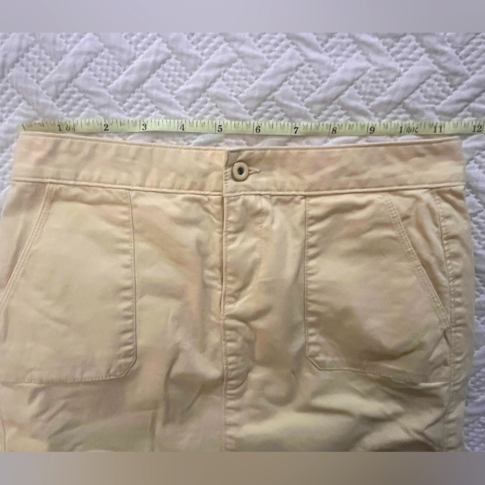 Loft Skirt 💛 - Picture 4 of 7